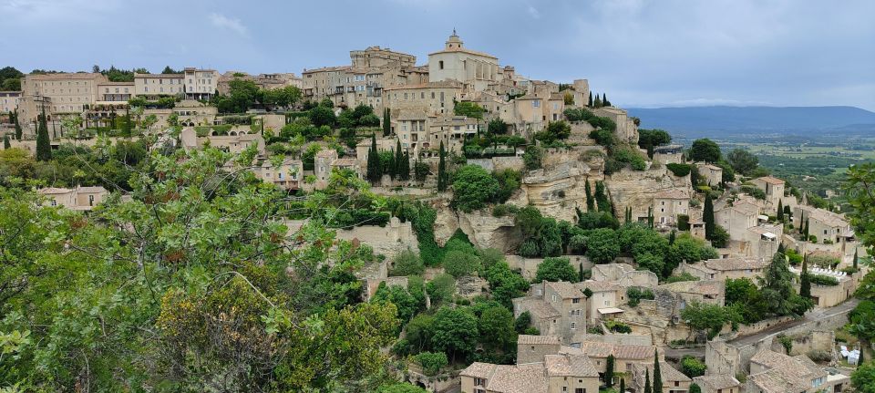 1 discover the village of luberon from aix en provence Discover the Village of Luberon From Aix En Provence