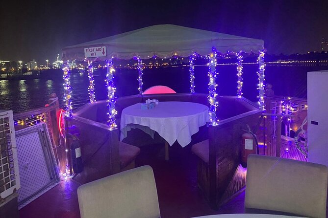 Dubai Romantic Dhow Creek Dinner Cruise With Live Shows and International Buffet