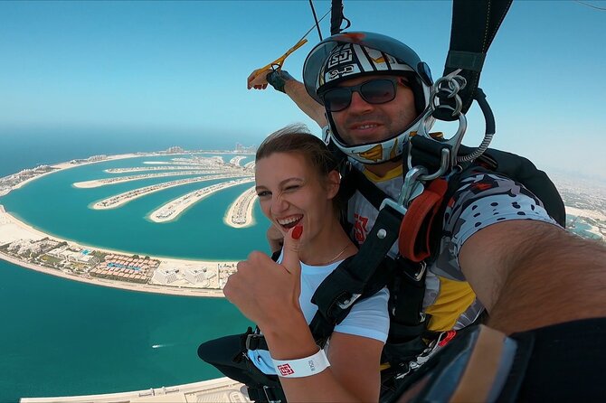 1 dubai skydiving Dubai Skydiving Experience