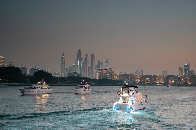 Dubai Sunset Cruise With Live BBQ and Drinks