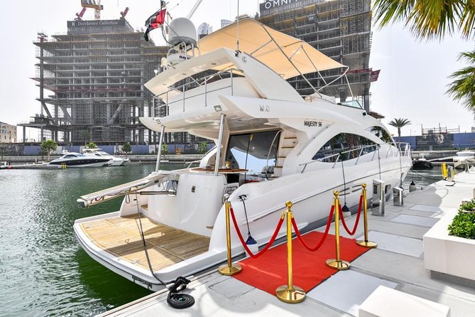 1 dubai ultra deluxe majesty yacht cruise Dubai Ultra Deluxe Majesty Yacht Cruise