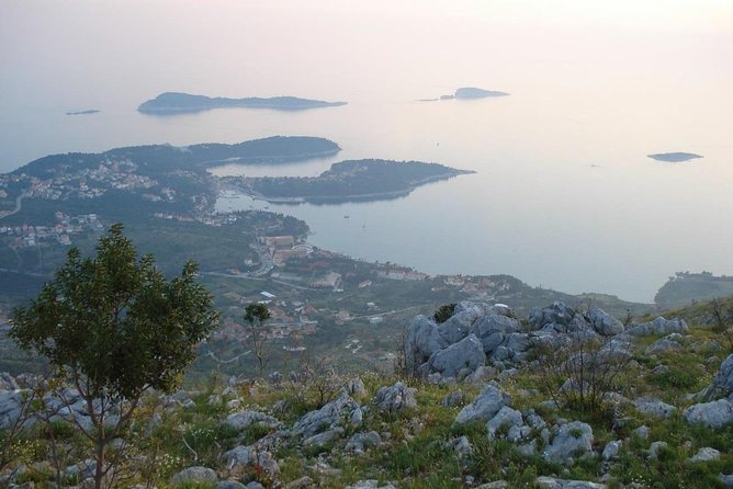 Dubrovnik Private Shore Excursion: Dubrovnik Old Town, Konavle Valley and Sivi Soko Viewpoint