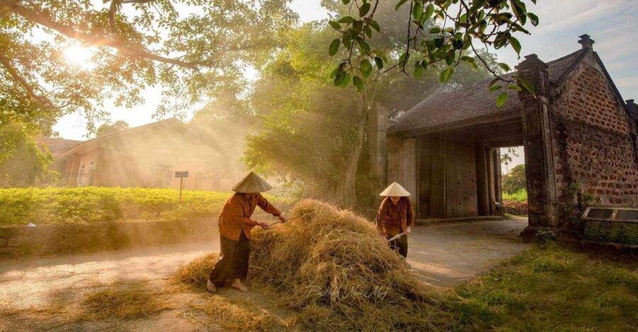 Duong Lam Ancient Village Adventure