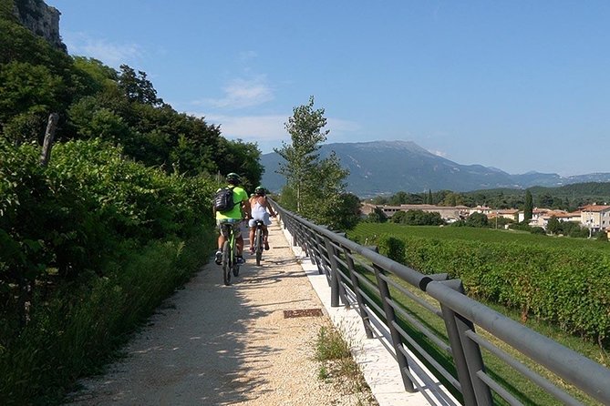 1 e bike tour and wine tasting from bardolino E-Bike Tour and Wine Tasting From Bardolino