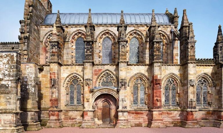 Edinburgh: Rosslyn Chapel and Hadrian’s Wall Tour in Spanish