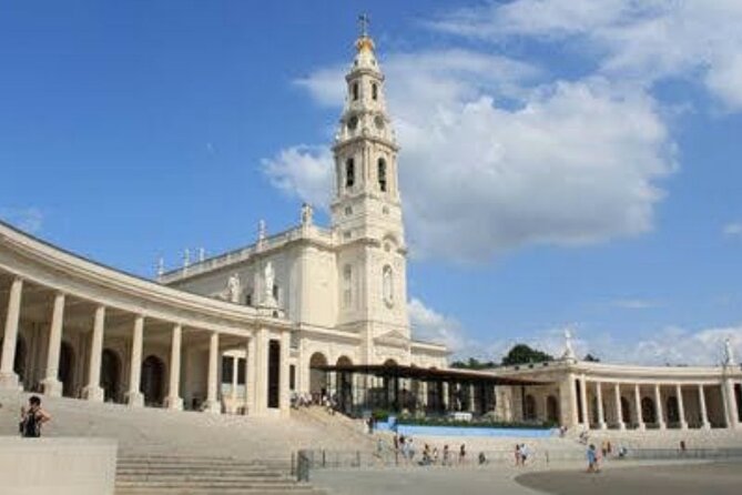 Enchantments of the Sanctuary of Fatima Batalha and Obidos in Lisbon