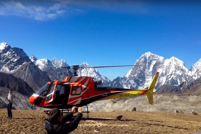 1 everest base camp helicopter tour 7 Everest Base Camp Helicopter Tour