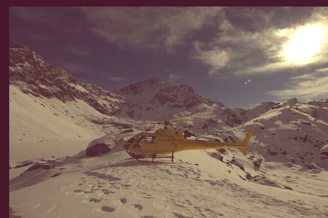 1 everest helicopter tour 3 Everest Helicopter Tour