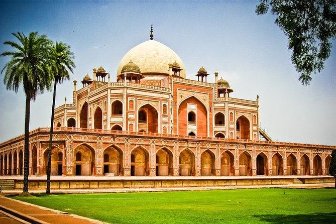 Exclusive Full Day Delhi Sightseeing With All Inclusive (Entrance Fee and Lunch)