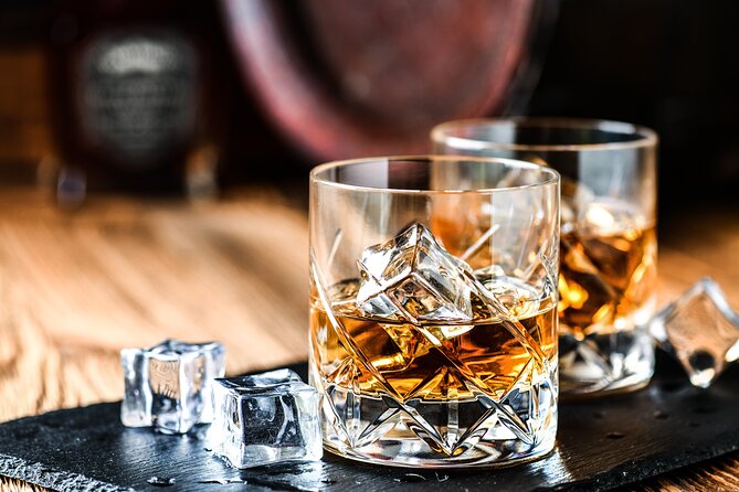 1 exclusive whisky tasting session private tour of london Exclusive Whisky Tasting Session & Private Tour of London
