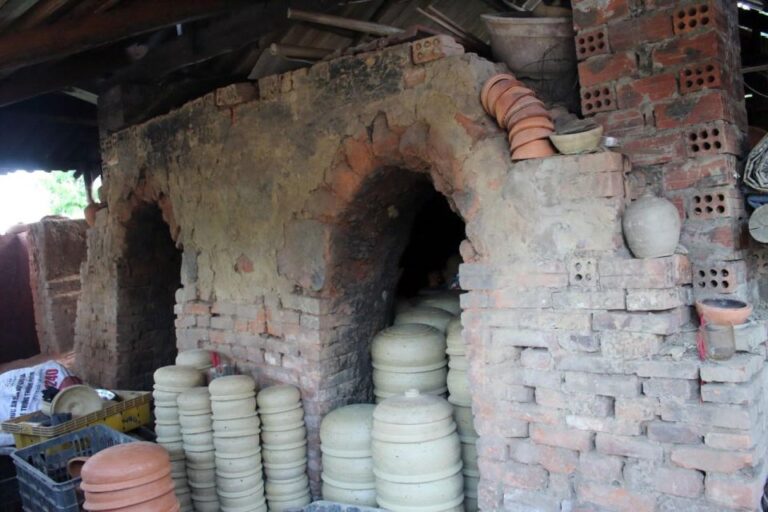 Experience Making Pottery With Local Craftsman in Local Home