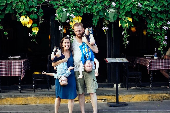 Family Photography Tour in Hoi an With Professional Photographer