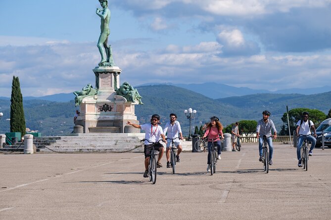 Florence Bikes & Sights Tour for Small Groups or Private