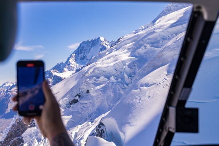 Franz Josef: Grand Circle 60 Minute Scenic Flight