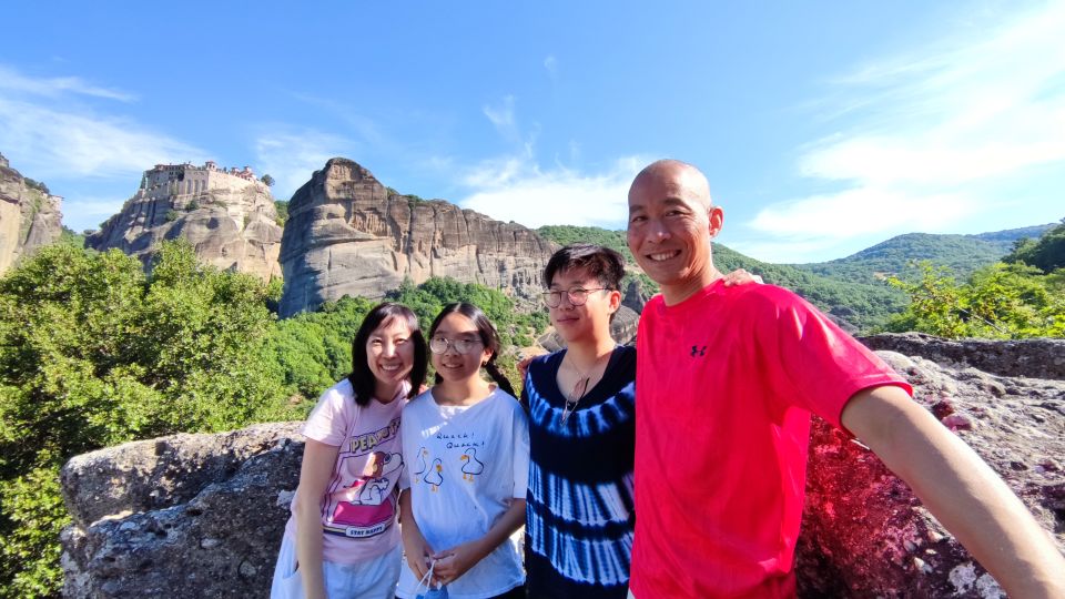 From Athens: 2-Day Delphi and Meteora Private Tour