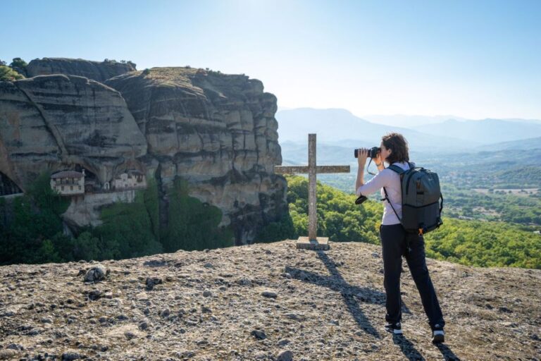 From Athens: All-day Meteora Photo Tour