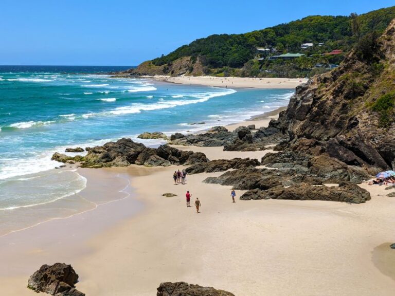 From Brisbane: Byron Bay, Bangalow, and Gold Coast Day Tour