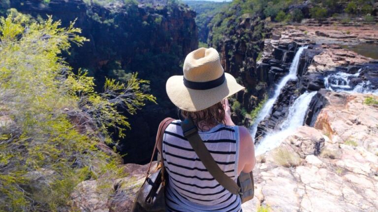 From Broome: Mitchell Falls Scenic Flight – Dry Season