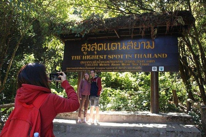 From Chiang Mai: Inthanon National Park 9-Hour Group Tour
