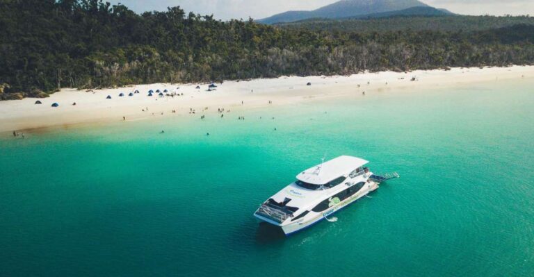 From Daydream Is.: Whitsundays & Whitehaven Half-Day Cruise