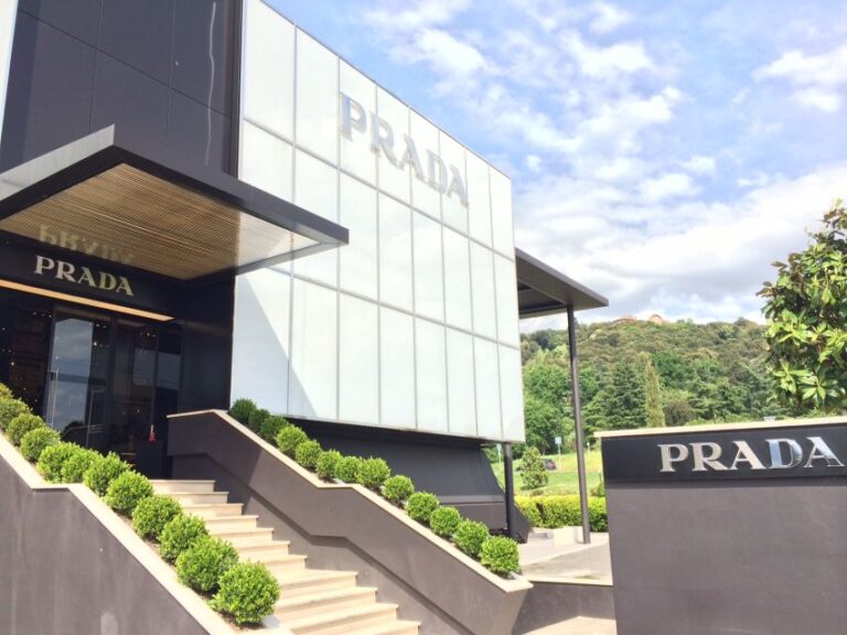 From Florence: PRIVATE Shopping at The Mall & Prada Outlet