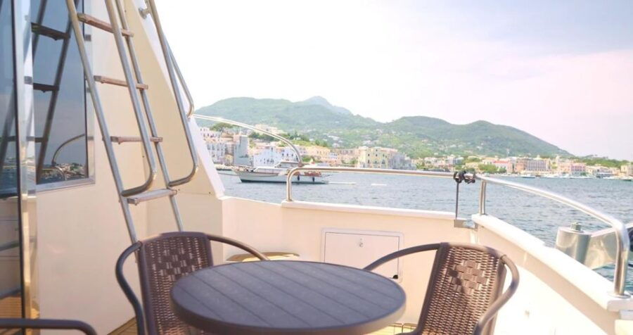 From Forio: Procida Private Boat Tour Half Day With Aperitif