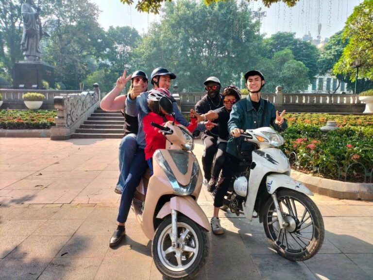 From Hanoi : Hanoi Discovery Motorbike Tour Half Day