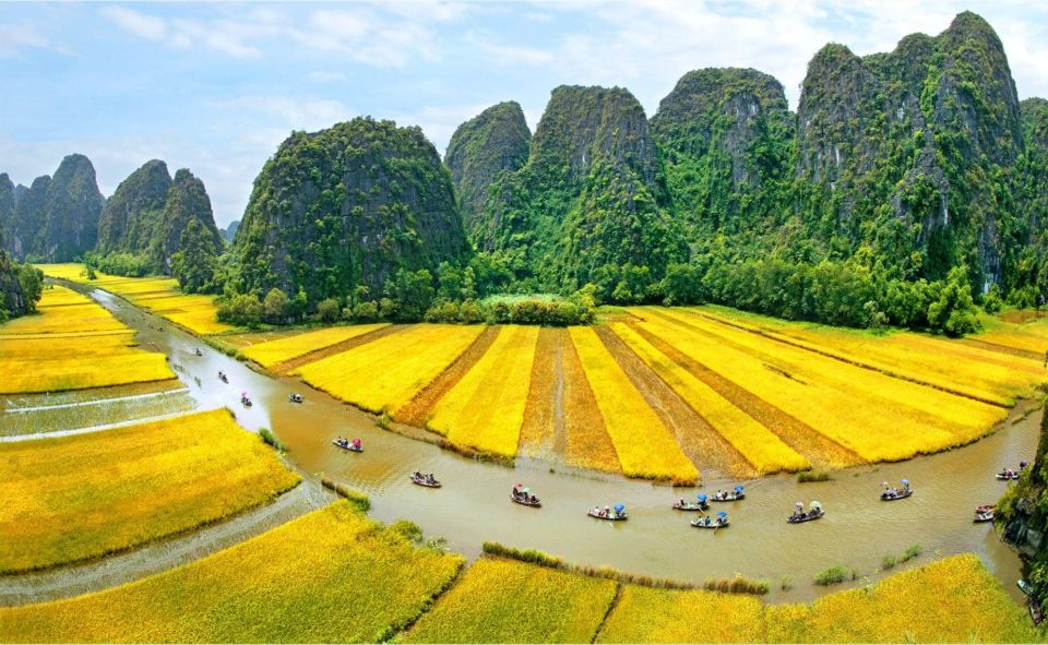 From Hanoi: Hoa Lu – Tam Coc or Trang An