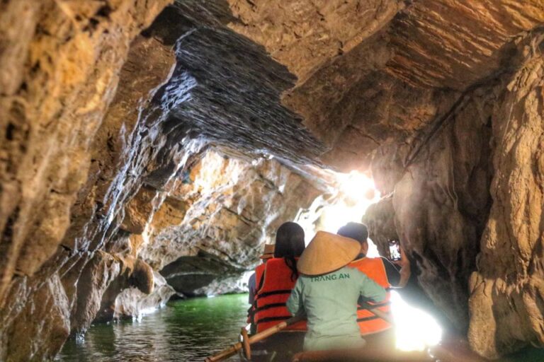 From Hanoi: Hoa Lu – Tam Coc/Trang An