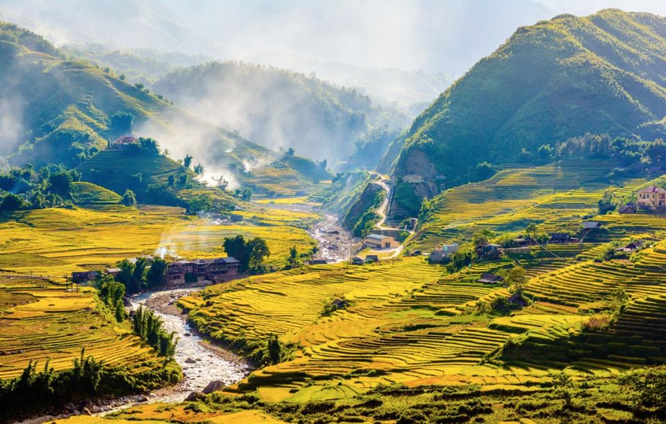 From Hanoi: Sapa 2D1N Homestay Overnight by Morning Bus