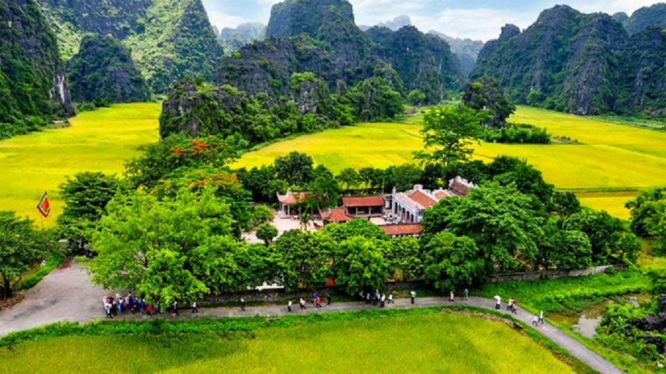 1 from hanoi tam coc hoa lu mua caves full day private trip From Hanoi: Tam Coc-Hoa Lu & Mua Caves Full-Day Private Trip