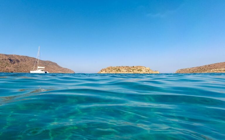 From Heraklion: Airport to Elounda Private Transfer