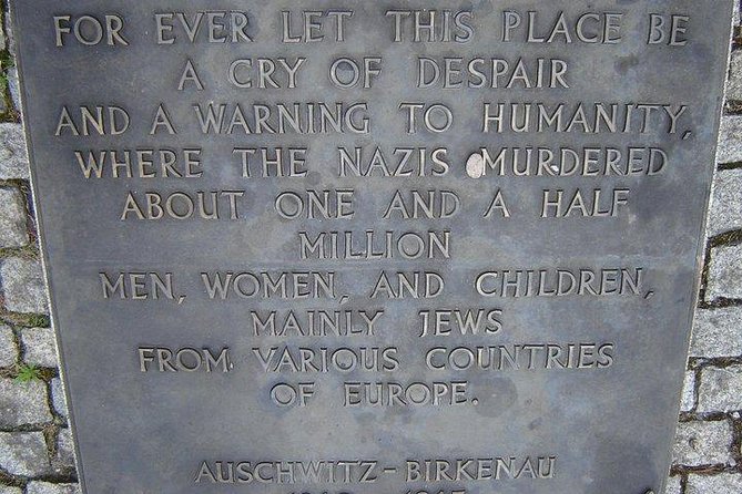 From Krakow: Auschwitz Birkenau – Individual Tour With Private Transport