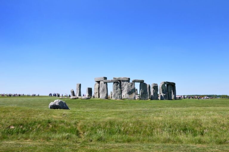 From London: Stonehenge Morning Day Trip With Admission