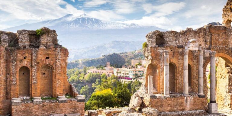 From Messina: Private Guided Day Tour of Savoca and Taormina