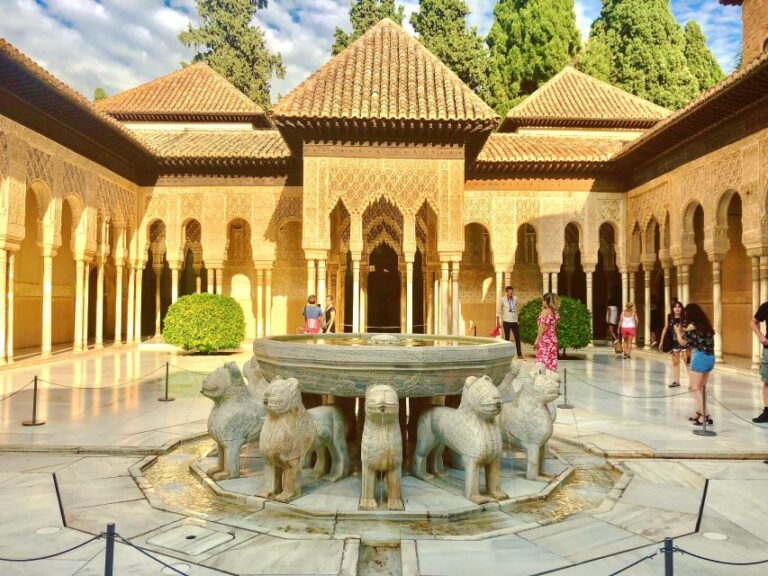 From Motril: Full-Day Private Tour of Alhambra