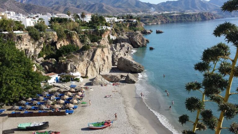 From Motril: Nerja, Frigiliana and Caves Private Tour