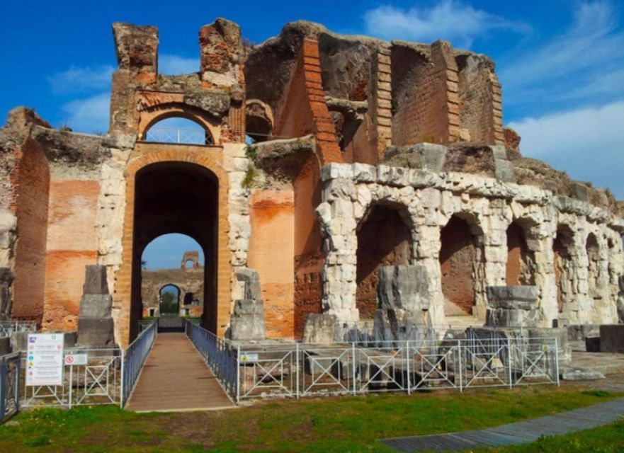 From Naples: Caserta, Aqueduct and Amphitheater Day Tour