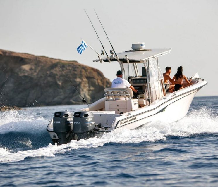 From Naxos: Private Schinoussa Island Discovery Boat Tour
