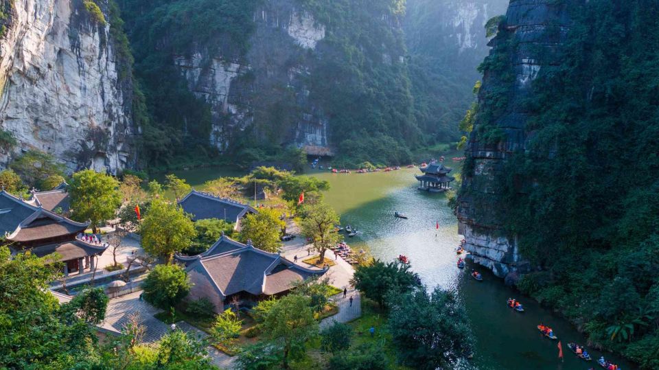 From Ninh Binh: Hoa Lu, Trang An, Mua Cave Small Group