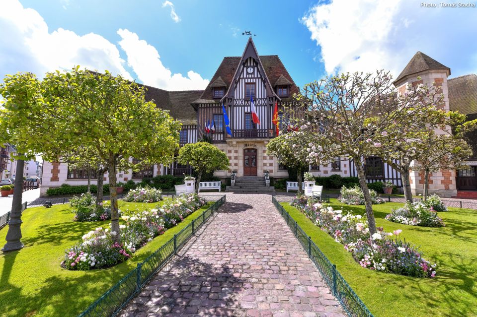 From Paris: Normandy's Regional Highlights Private Tour - Experience Highlights
