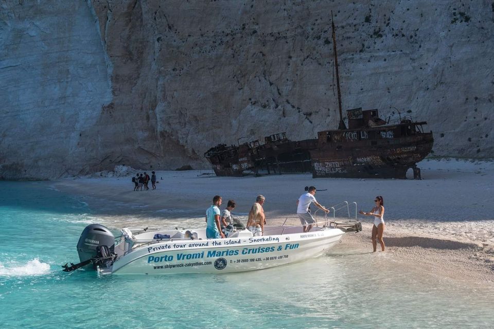 From Porto Vromi: Shipwreck Beach Private Boat Cruise