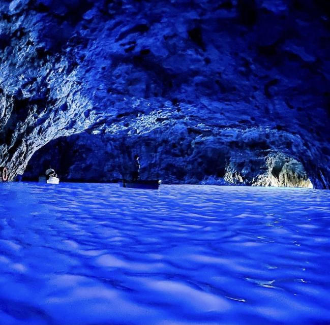 1 from positano capri full day boat tour with aperitif From Positano: Capri Full-Day Boat Tour With Aperitif