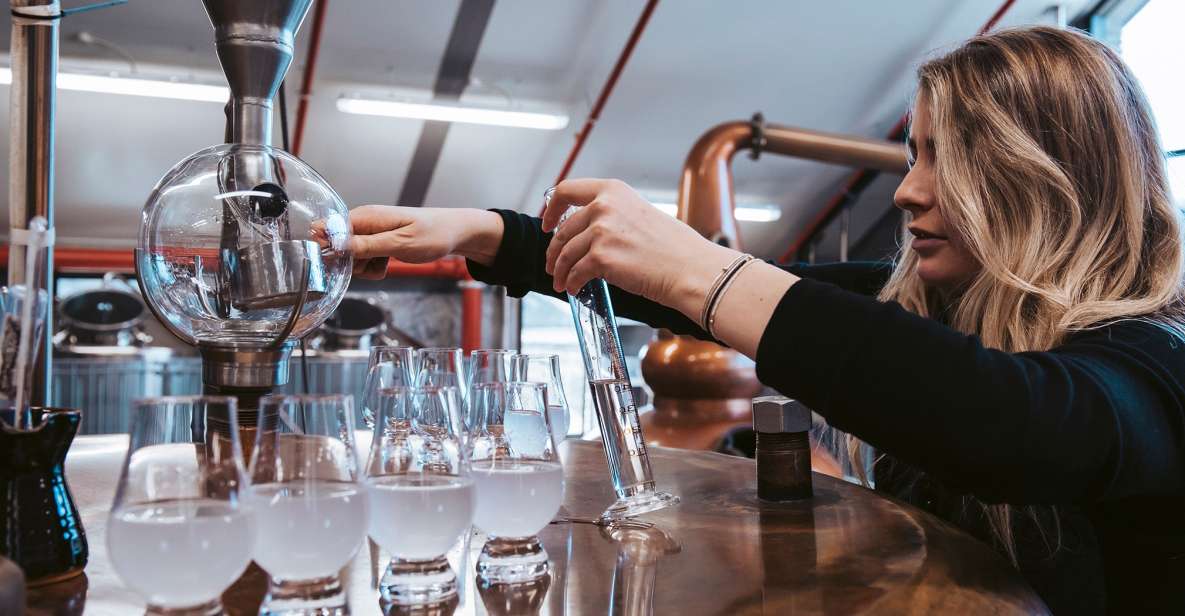 1 from queenstown guided gin tour with tastings From Queenstown: Guided Gin Tour With Tastings