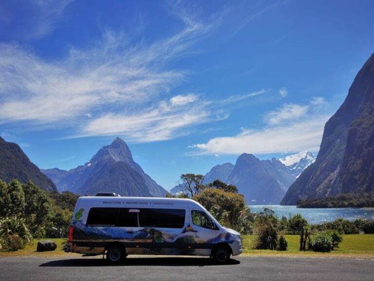From Queenstown: Mount Cook Transfer W/ Guided Landmark Tour