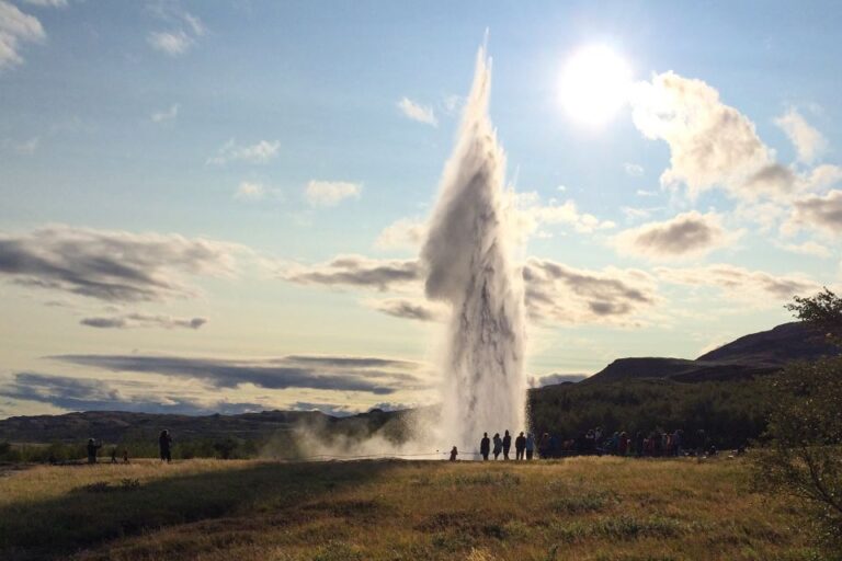 From Reykjavik: Golden Circle and Northern Lights Combo