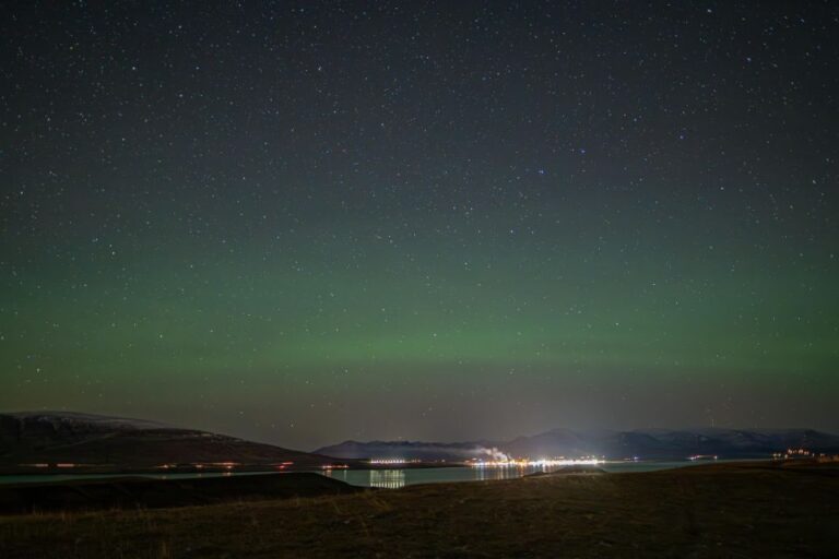 From Reykjavik: New Years Eve Northern Lights Tour