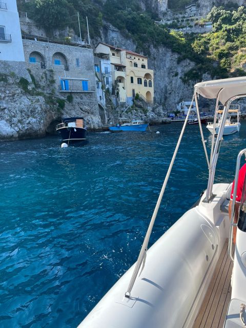 From Salerno: Amalfi Coast Boat Tour to Positano