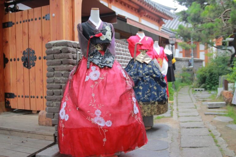 From Seoul: Jeonju Hanok Village Cultural Wonders Day Tour