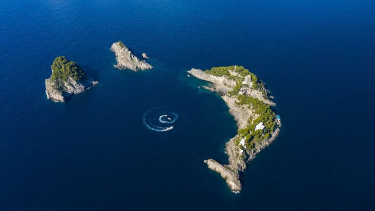 From Sorrento: Positano & Amalfi Private Cruise